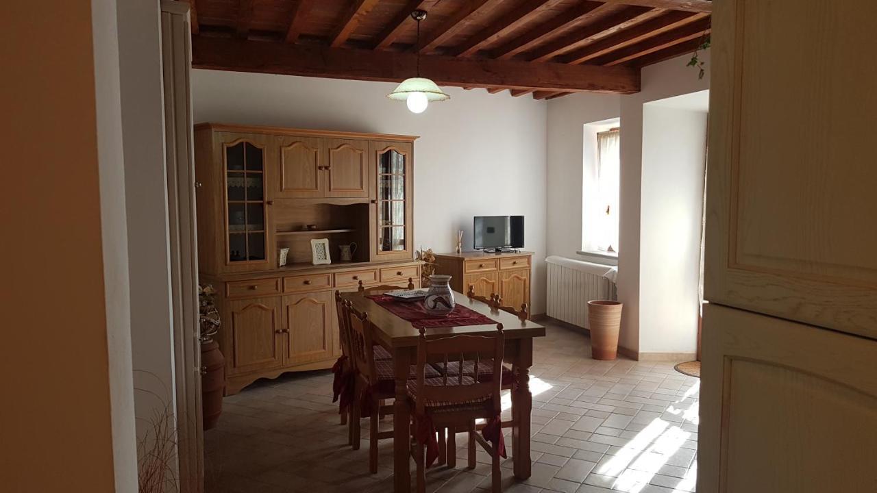 Beautiful Apartment With Exclusive Garden And Terrace Монтеверді-Мариттімо Екстер'єр фото